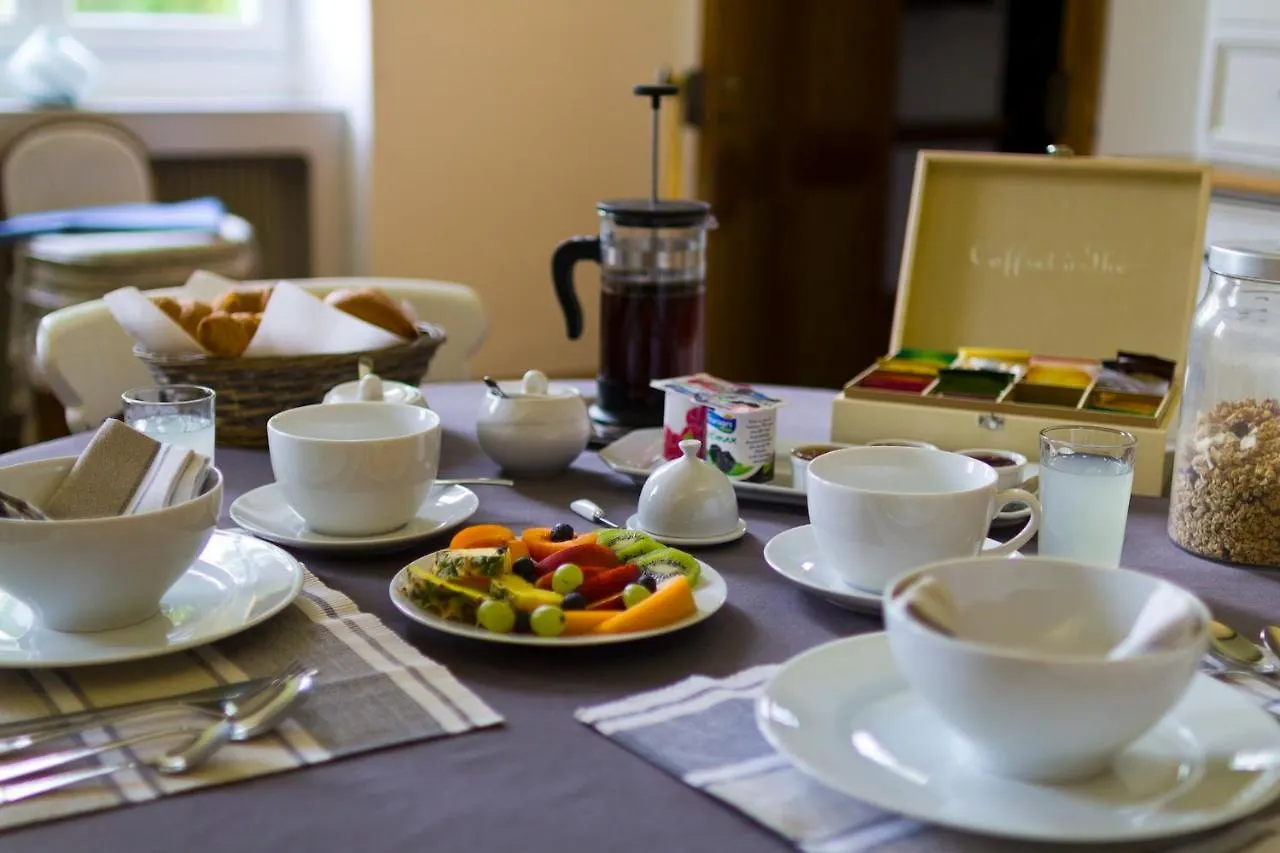 Le Farat Bed & Breakfast Auvillar