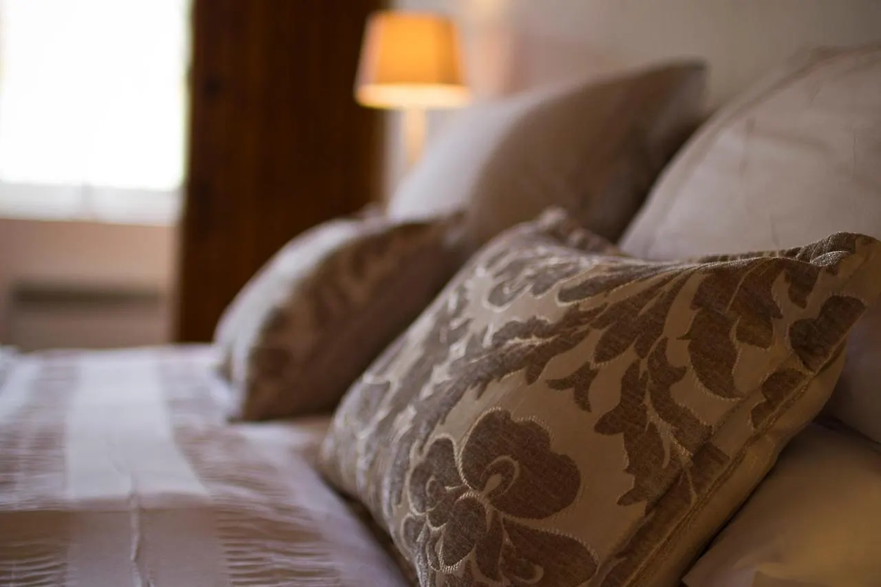 Le Farat Bed & Breakfast Auvillar