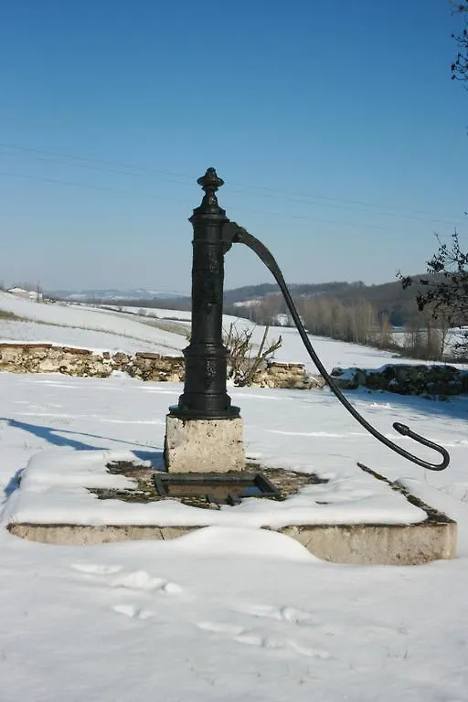 Le Farat Bed & Breakfast Auvillar