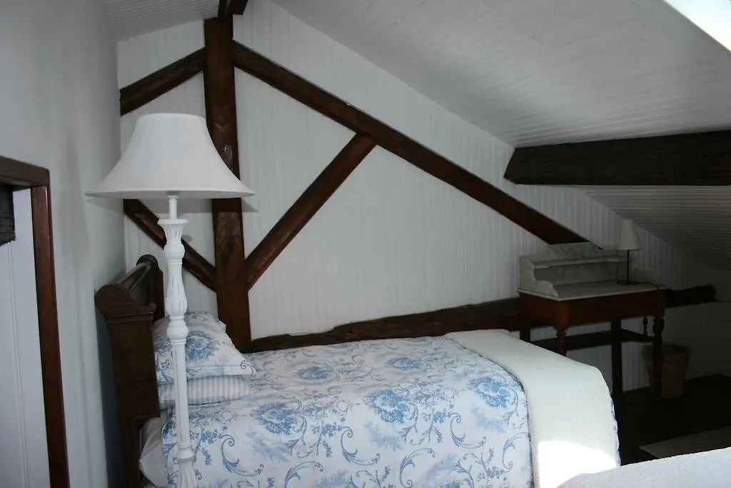 Le Farat Bed & Breakfast Auvillar 4*,  France
