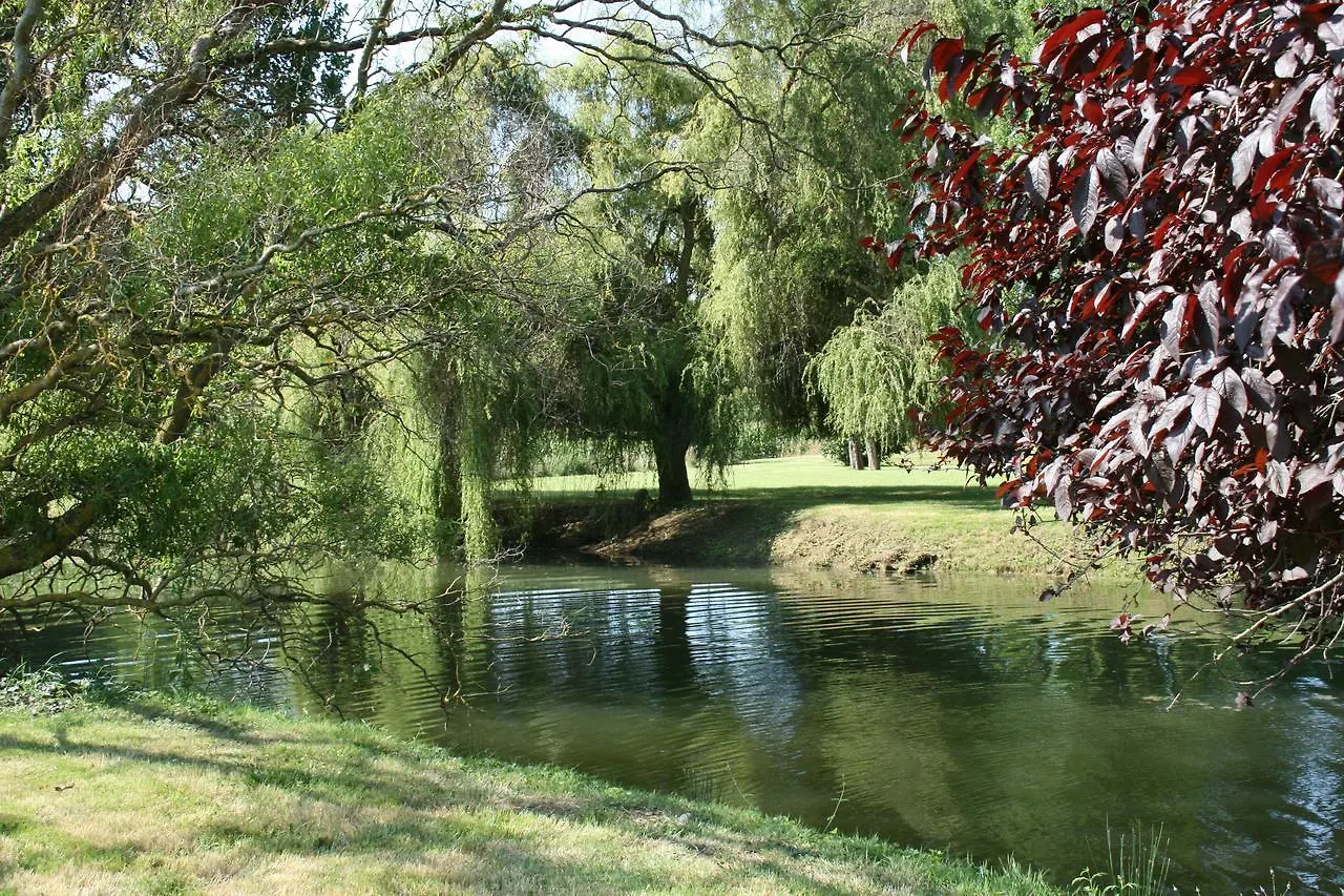 Le Farat Bed & Breakfast Auvillar