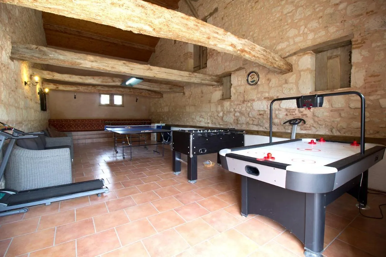 Le Farat Bed & Breakfast Auvillar 4*,  France